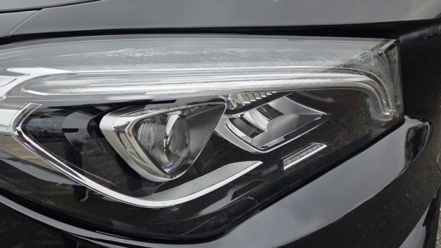 MERCEDES-BENZ CLA 220 usata, con Cerchi in lega