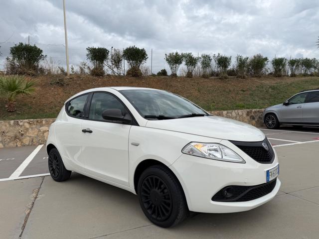 LANCIA Ypsilon usata 38