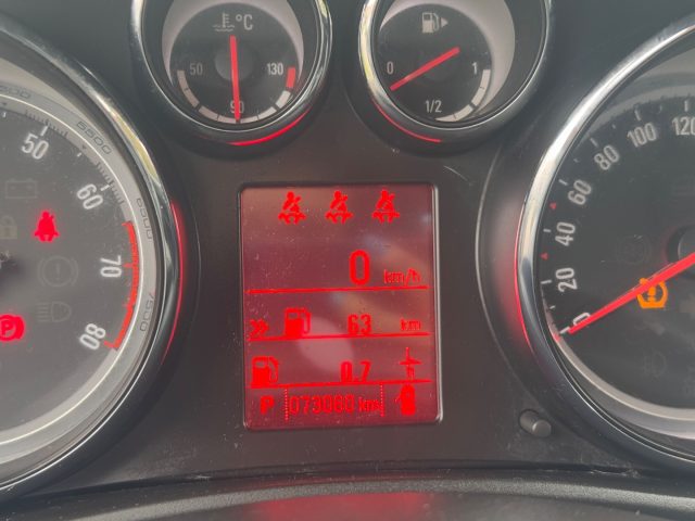OPEL Meriva usata, con Bluetooth