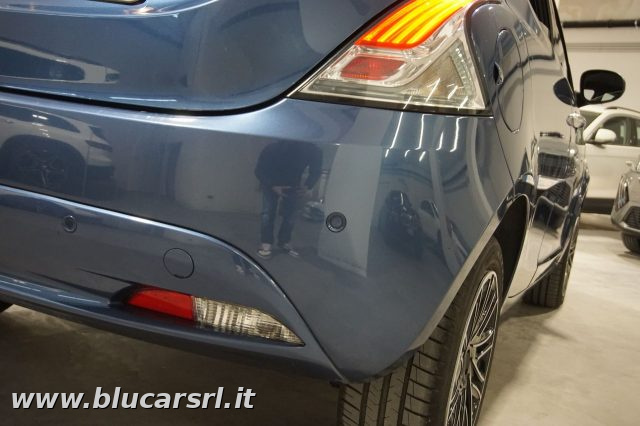 LANCIA Ypsilon usata, con Autoradio digitale