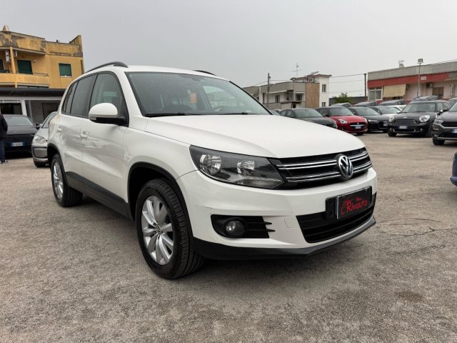 VOLKSWAGEN Tiguan usata, con Airbag
