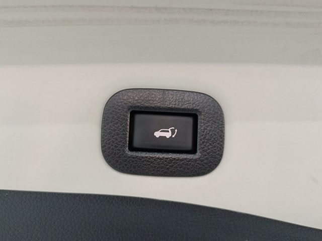 NISSAN X-Trail usata, con Specchietti laterali elettrici
