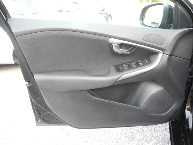 VOLVO V40 usata 43