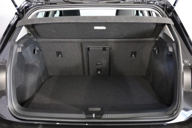 VOLKSWAGEN Golf usata, con Cerchi in lega