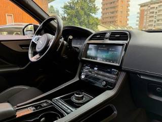 JAGUAR F-Pace usata, con Interni in pelle