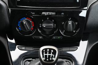 LANCIA Ypsilon usata, con Autoradio digitale