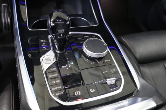 BMW X7 usata, con Head-up display