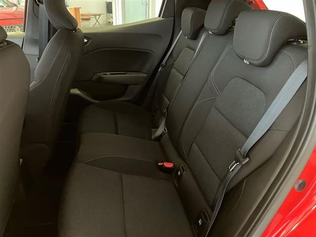 RENAULT Clio usata, con Sensori di parcheggio posteriori