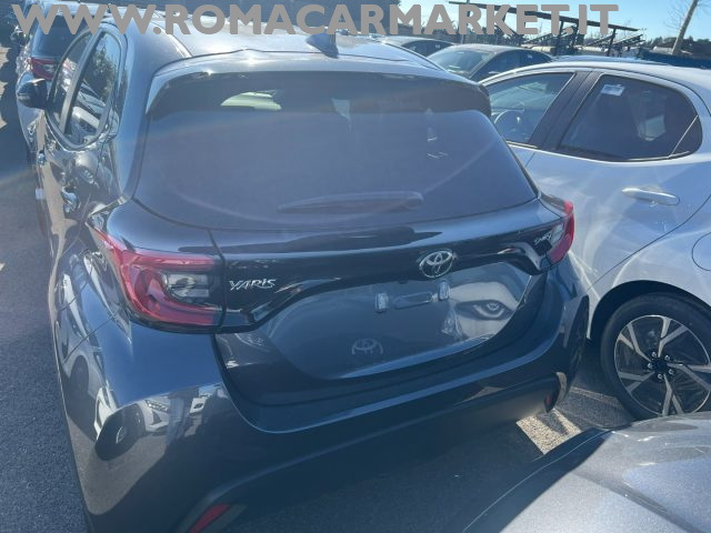 TOYOTA Yaris usata, con Cruise Control