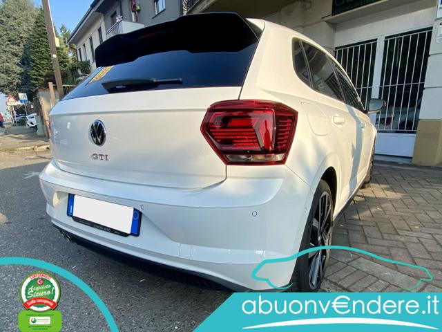 VOLKSWAGEN Polo usata, con Autoradio