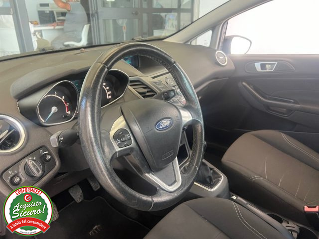 FORD Fiesta usata, con Boardcomputer
