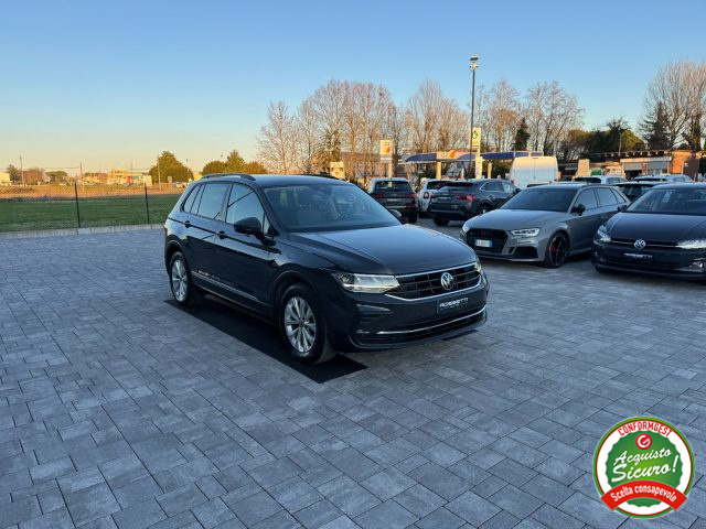 VOLKSWAGEN Tiguan usata, con Alzacristalli elettrici