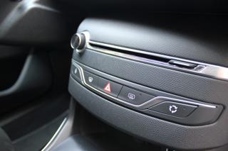 PEUGEOT 308 usata, con Fari LED