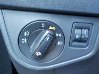 VOLKSWAGEN Taigo usata, con Luci diurne LED