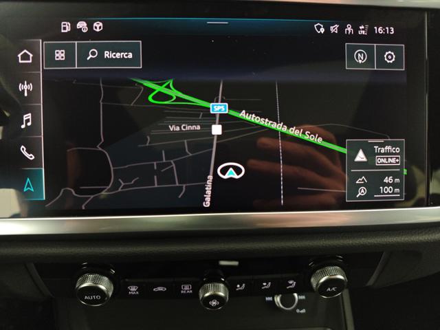 AUDI Q3 usata, con Park Distance Control