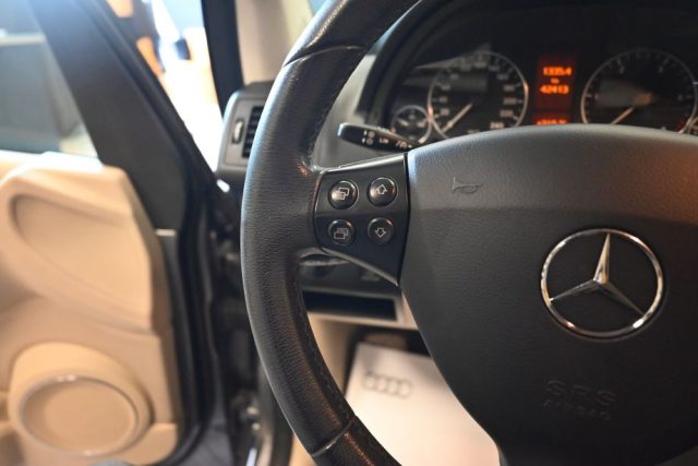 MERCEDES-BENZ A 180 usata 38