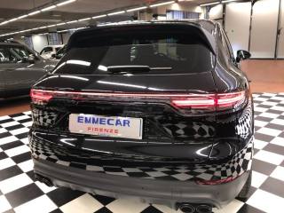 PORSCHE Cayenne usata, con Autoradio