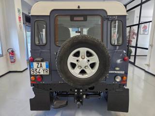 LAND ROVER Defender usata, con Climatizzatore