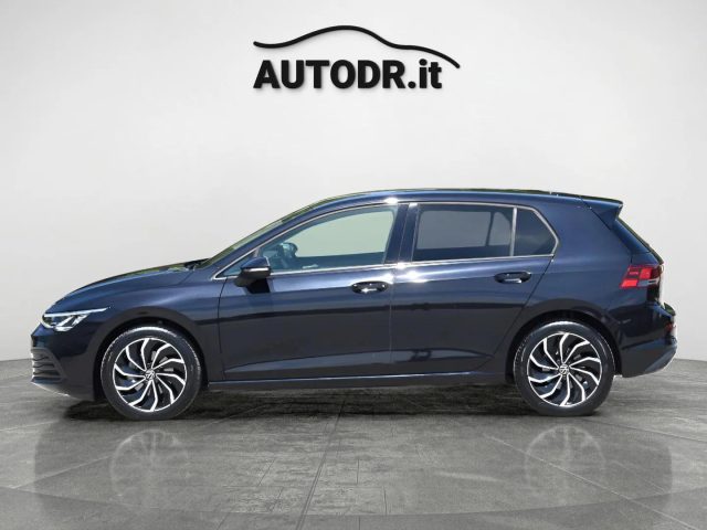VOLKSWAGEN Golf usata, con USB