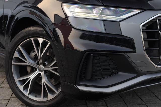 AUDI Q8 usata, con Regolazione elettrica sedili