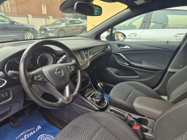 OPEL Astra usata, con Controllo automatico clima