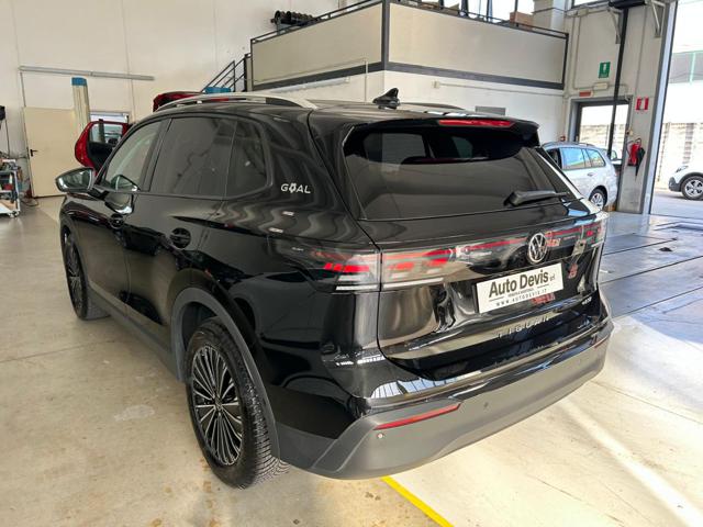 VOLKSWAGEN Tiguan usata, con Autoradio