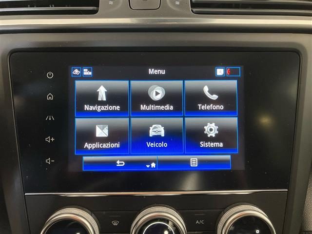 RENAULT Kadjar usata, con USB