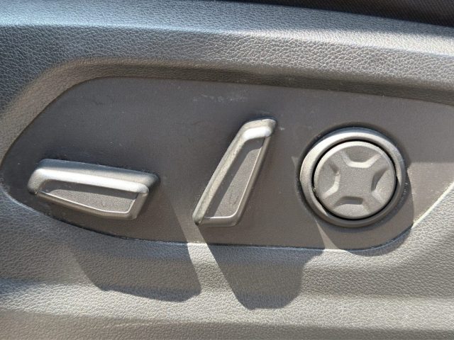HYUNDAI Staria usata 18