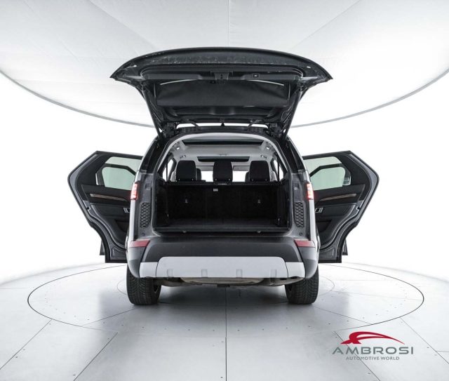 LAND ROVER Discovery usata 6