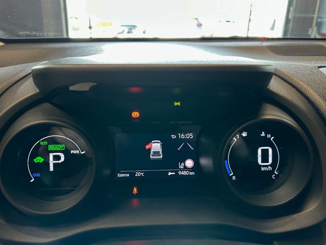 TOYOTA Yaris usata, con Fendinebbia