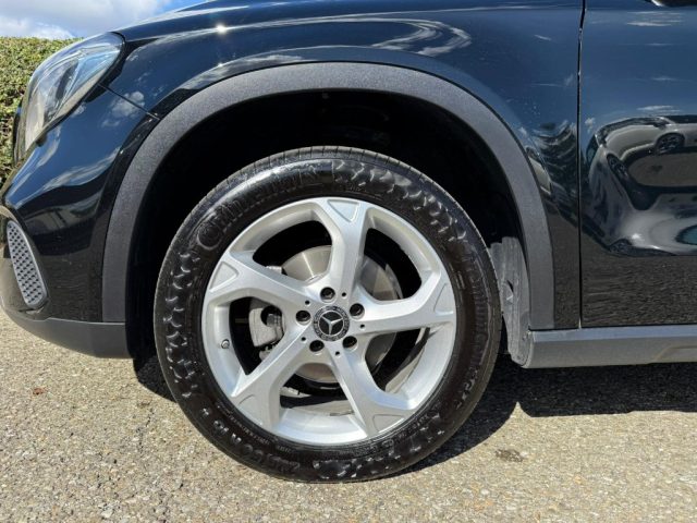 MERCEDES-BENZ GLA 180 usata, con Chiusura centralizzata