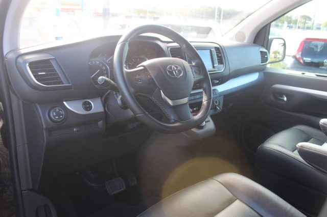 TOYOTA Proace Verso usata, con Specchietti laterali elettrici