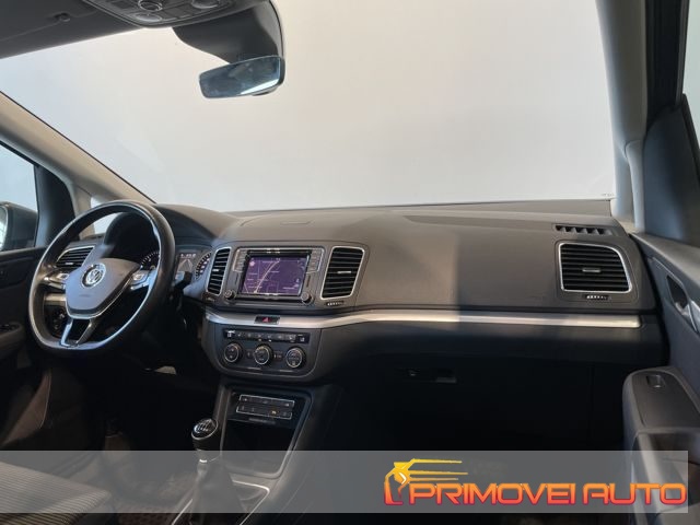 VOLKSWAGEN Sharan usata, con Airbag