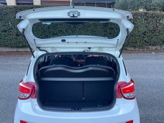 HYUNDAI i10 usata, con USB