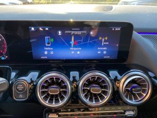 MERCEDES-BENZ GLA 200 usata, con Luci diurne LED