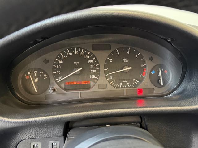 BMW 320 usata 12