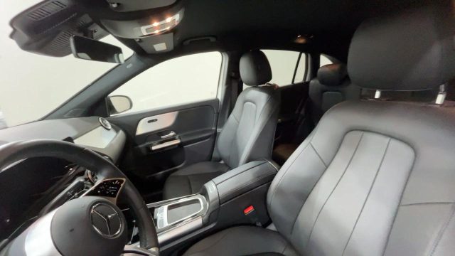 MERCEDES-BENZ GLA 200 usata, con Chiusura centralizzata