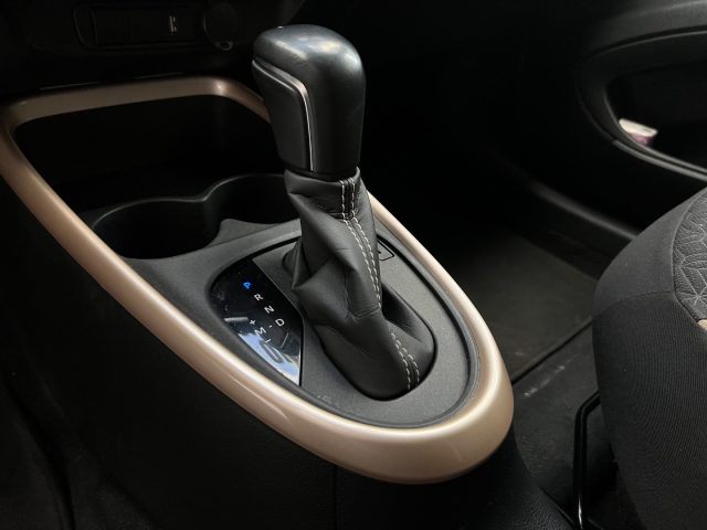 TOYOTA Aygo X usata, con Touch screen