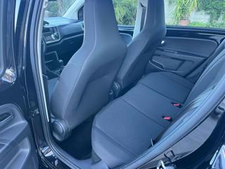 VOLKSWAGEN up! usata, con Cerchi in lega