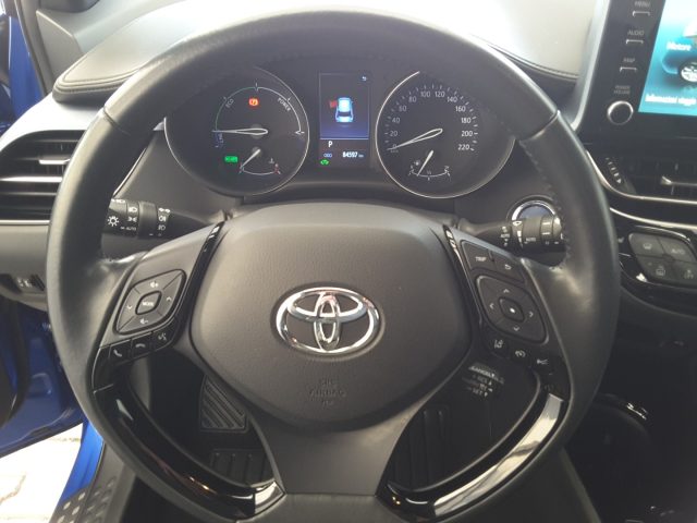 TOYOTA C-HR usata, con Boardcomputer