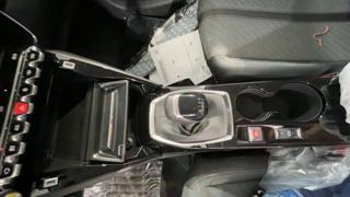 PEUGEOT 208 usata, con Park Distance Control