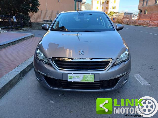 PEUGEOT 308 usata, con Airbag