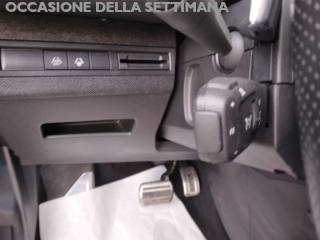 PEUGEOT 5008 usata, con Controllo elettronico della corsia
