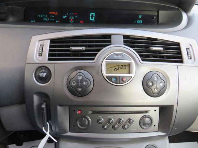 RENAULT Scenic usata 15
