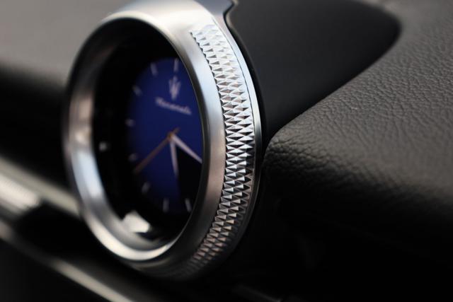 MASERATI Grecale usata, con Vivavoce