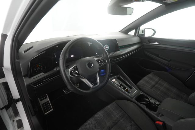 VOLKSWAGEN Golf usata 1