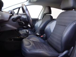 PEUGEOT 2008 usata, con Controllo trazione