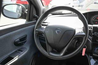 LANCIA Ypsilon usata, con Servosterzo