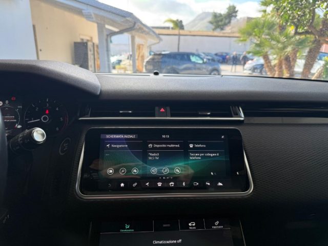 LAND ROVER Range Rover Velar usata, con Autoradio digitale