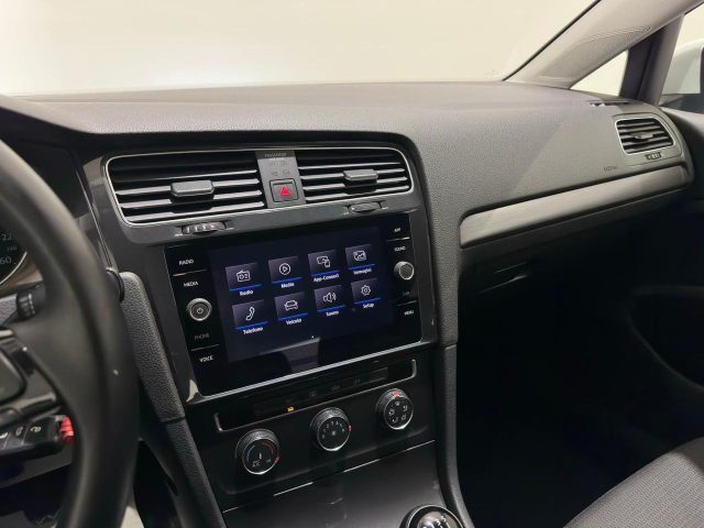 VOLKSWAGEN Golf usata, con Climatizzatore